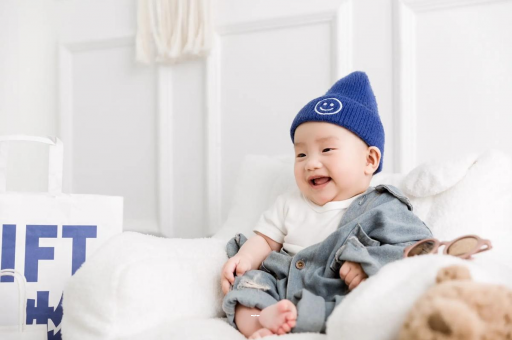 西双版纳宝宝多久开始攒肚 西双版纳宝宝多久开始攒肚